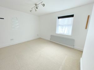 Sydney Street- click for photo gallery